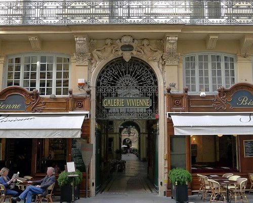 Galerie Vivienne – najpiękniejszy pasaż handlowy Paryża