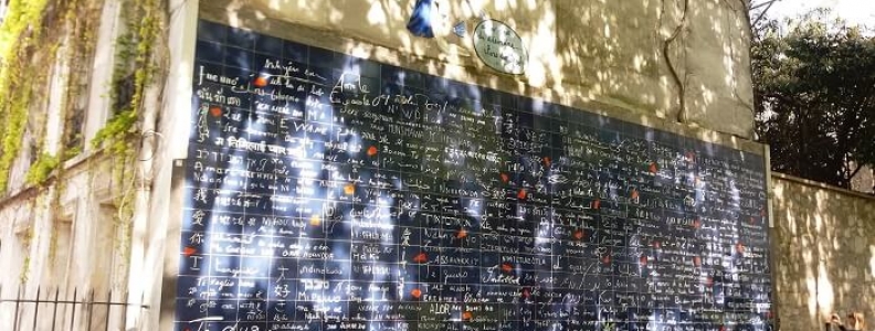 Le Mur des je t’aime – ściana miłości na Montmartre Le Mur des je t’aime – ściana miłości na Montmartre
