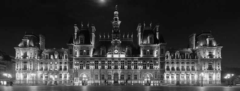 Hôtel de ville, czyli przepiękny ratusz w Paryżu Hôtel de ville, czyli przepiękny ratusz w Paryżu